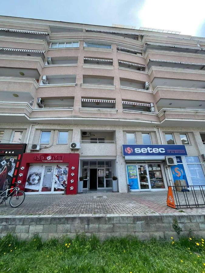 Hana Apartment Ohrid Esterno foto