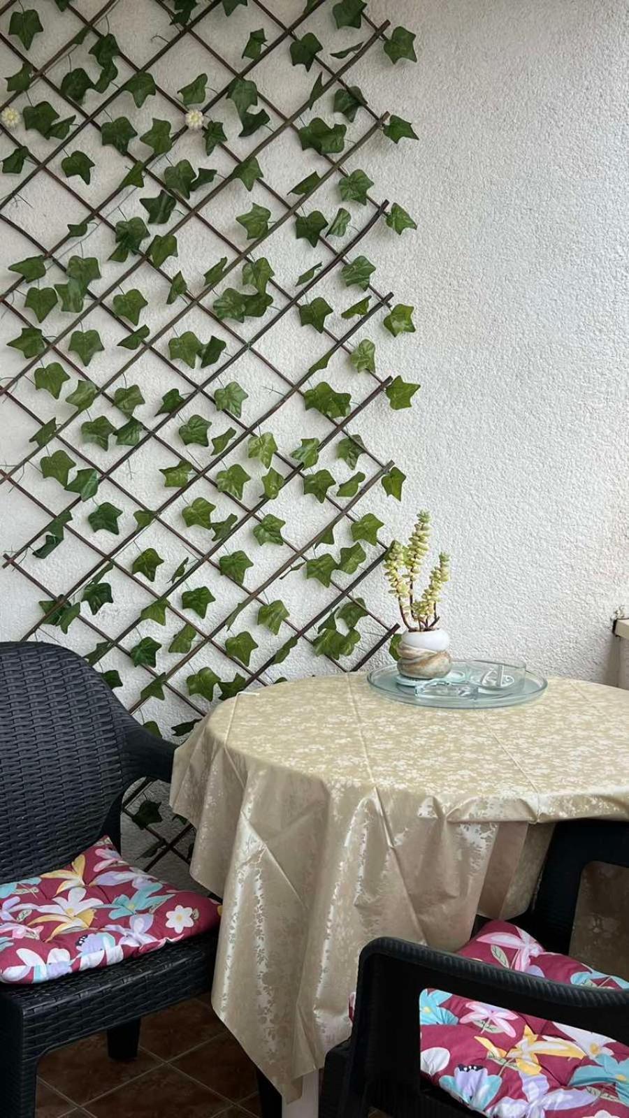 Hana Apartment Ohrid Esterno foto